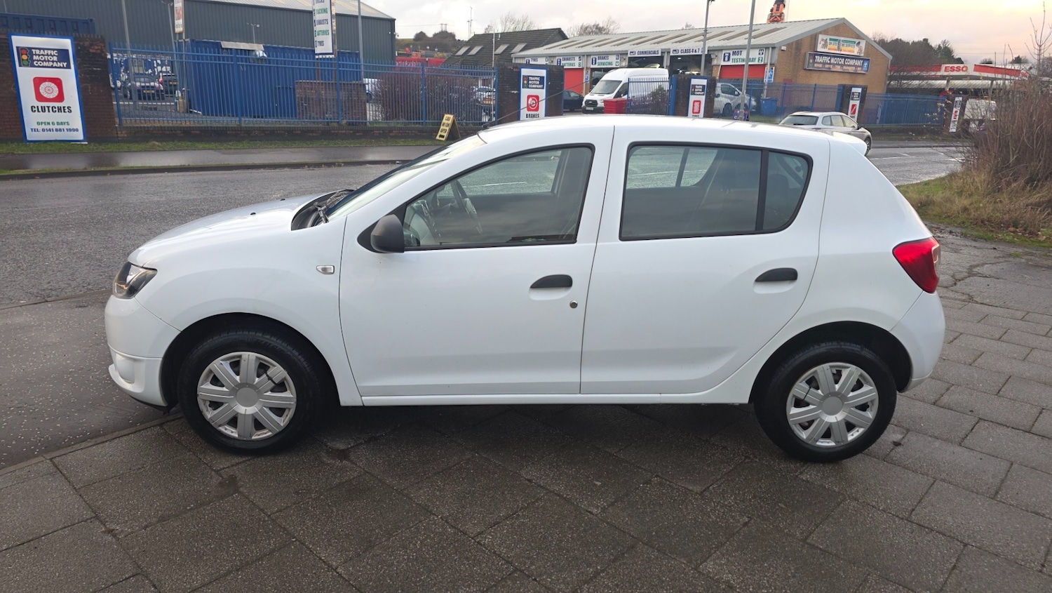 Used Dacia Sandero 2013 for sale - 77000864: Photo 6