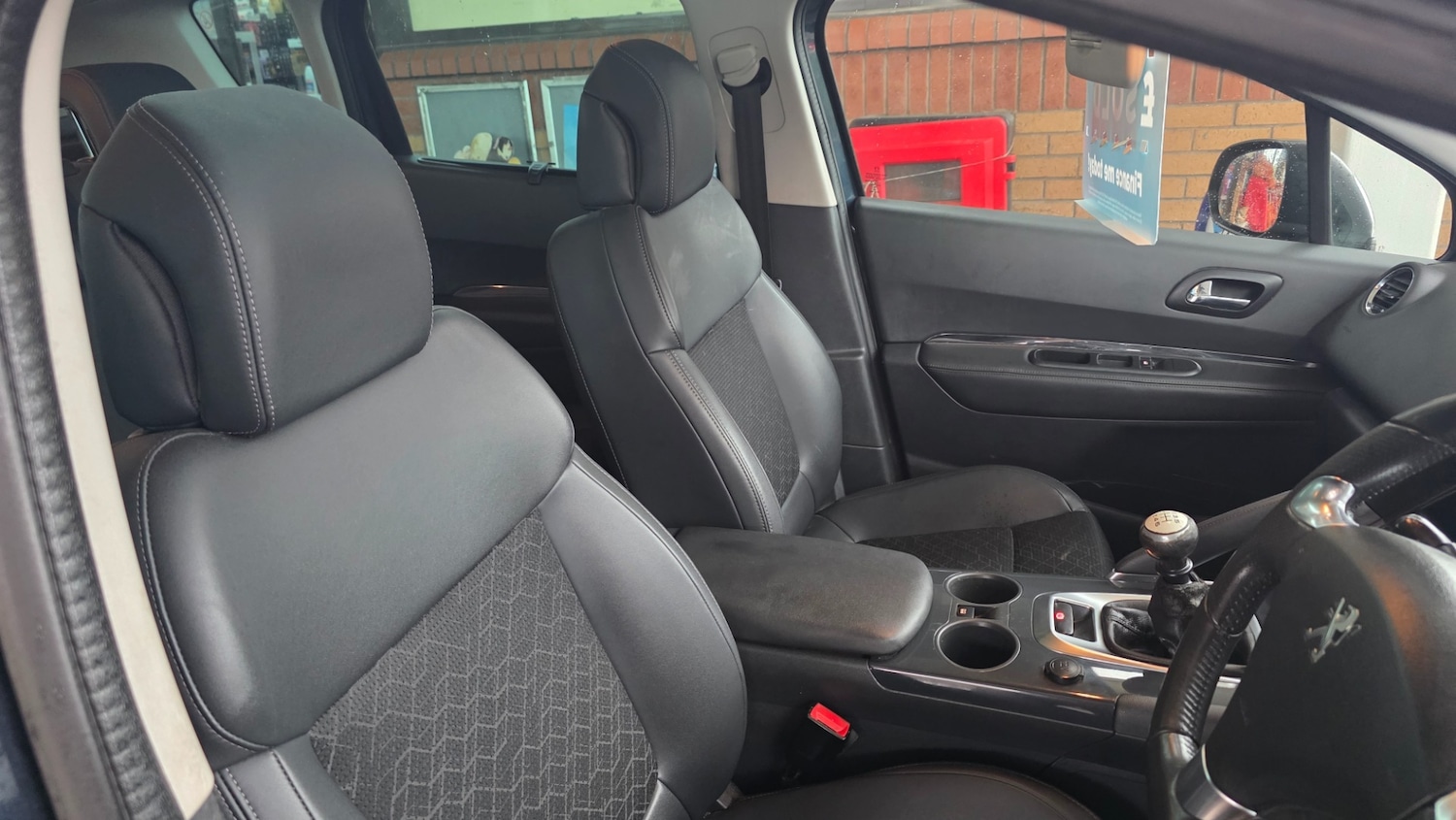 Used Peugeot 3008 2014 for sale - 76157380: Photo 9