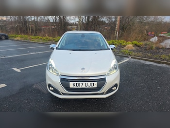 Used Peugeot 208 2017 for sale - 77135204: Photo
