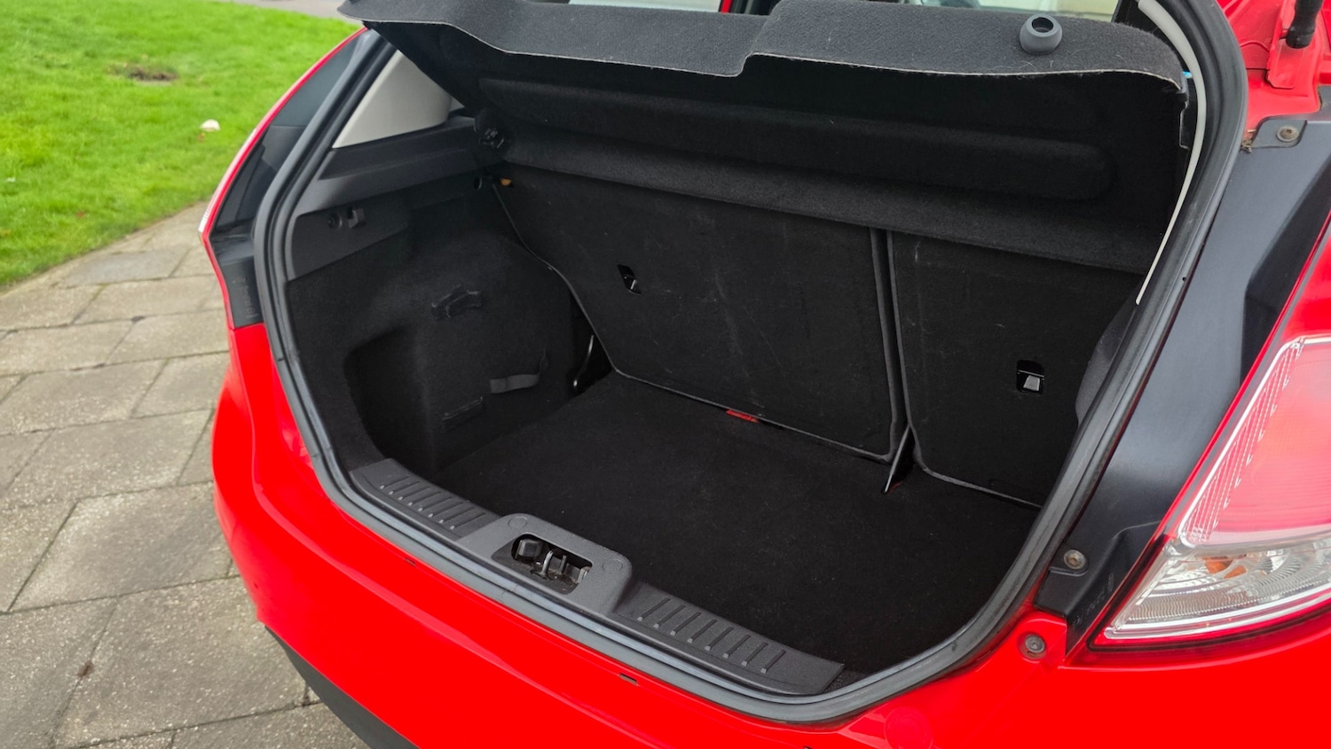 Used Ford Fiesta 2014 for sale - 77480485: Photo 12