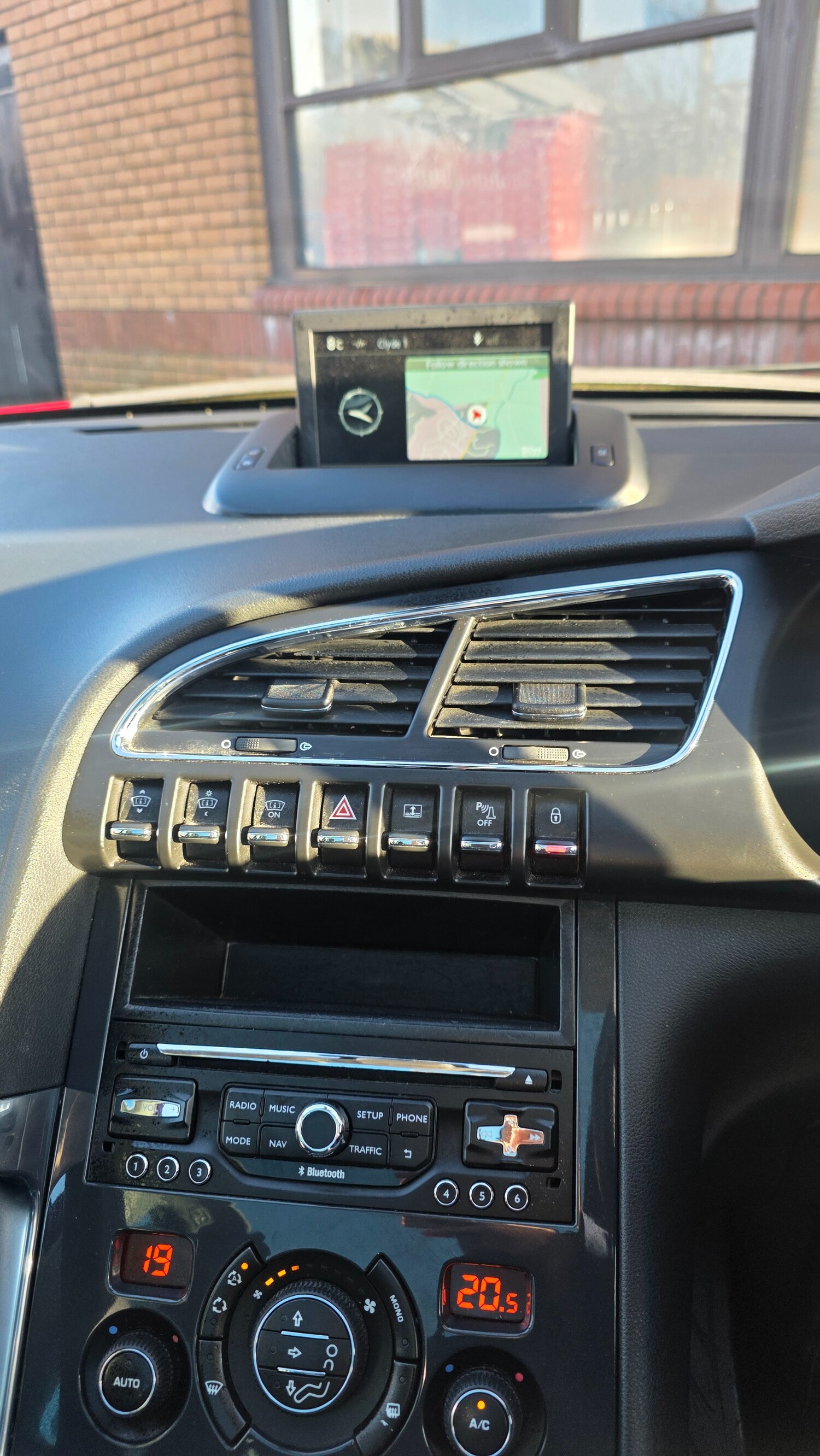 Used Peugeot 3008 2015 for sale - 77465458: Photo 12