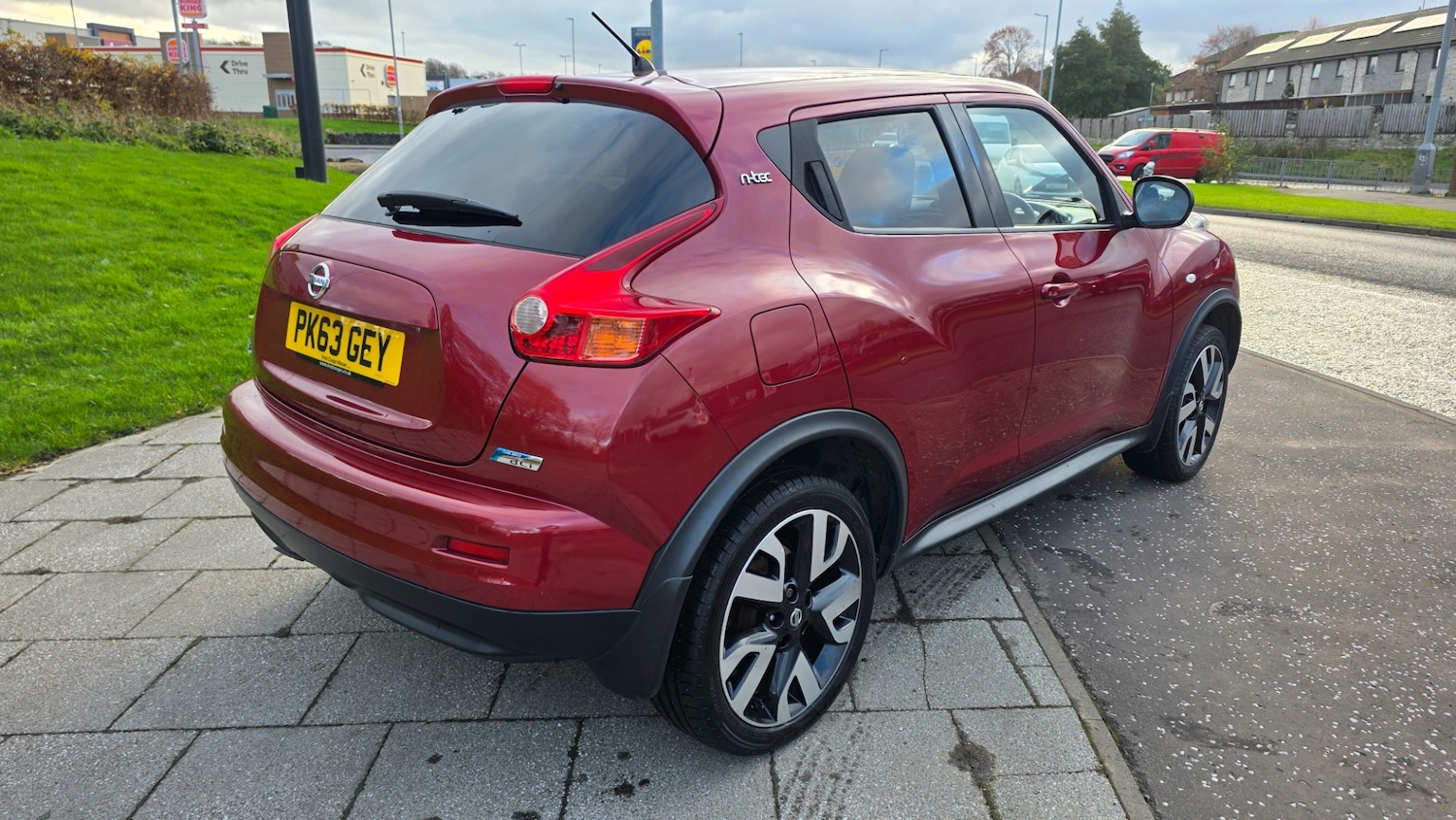 Used Nissan Juke 2014 for sale - 76532319: Photo 4