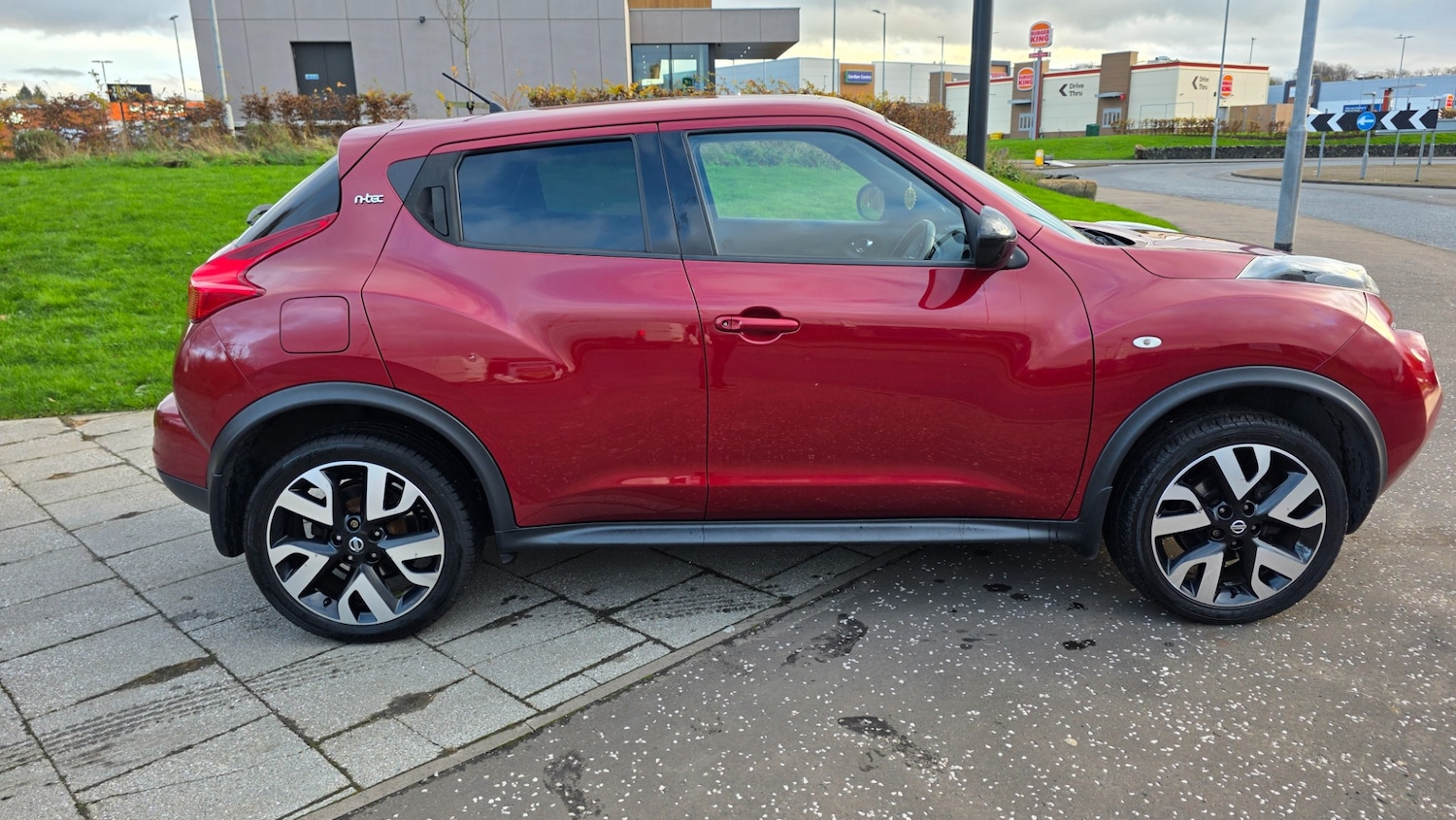 Used Nissan Juke 2014 for sale - 76532319: Photo 8
