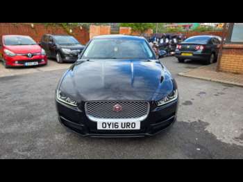 Used Jaguar XE 2016 for sale - 74899829: Photo