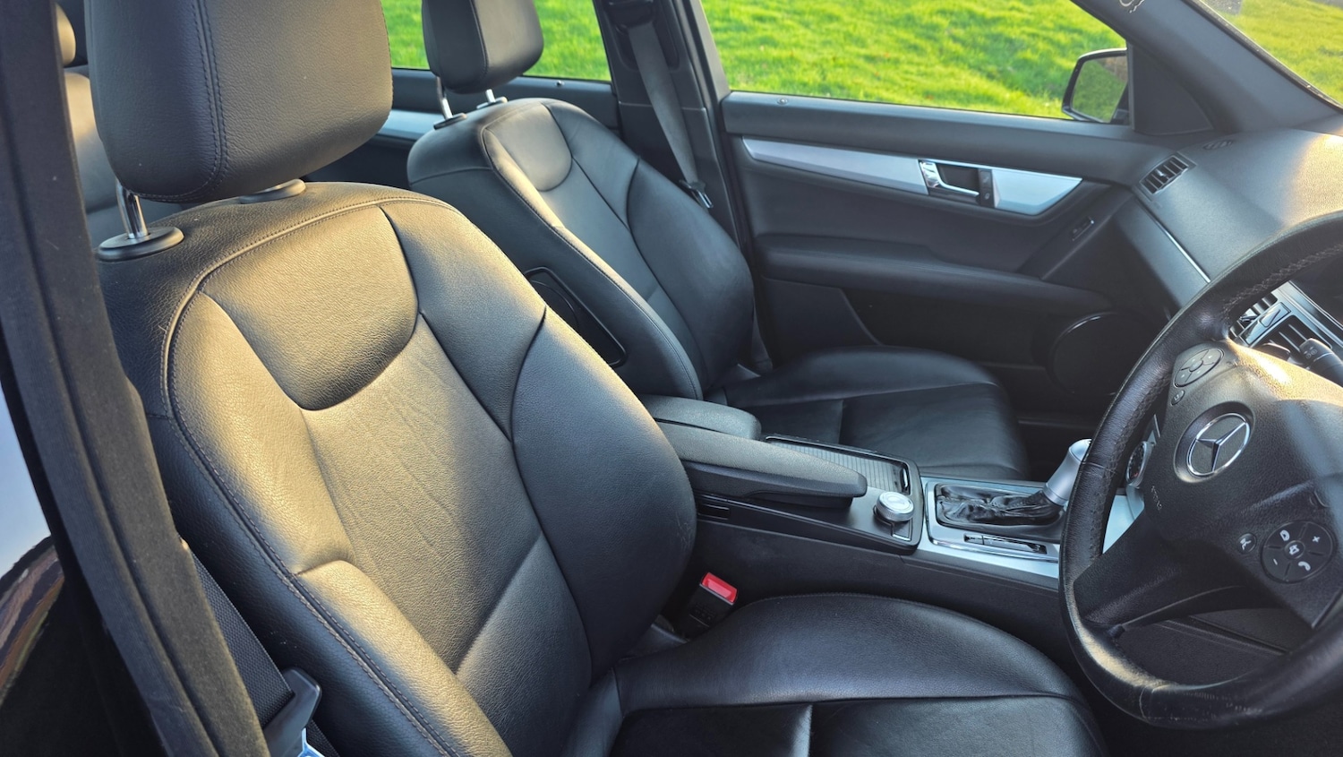 Used Mercedes-Benz C Class 2009 for sale - 76707615: Photo 8