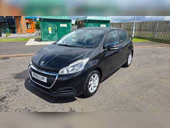 Used Peugeot 208 2016 for sale - 78801971: Photo