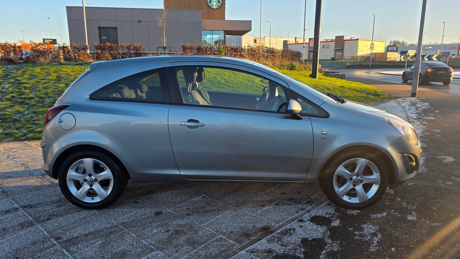 Used Vauxhall Corsa 2014 for sale - 77147751: Photo 7