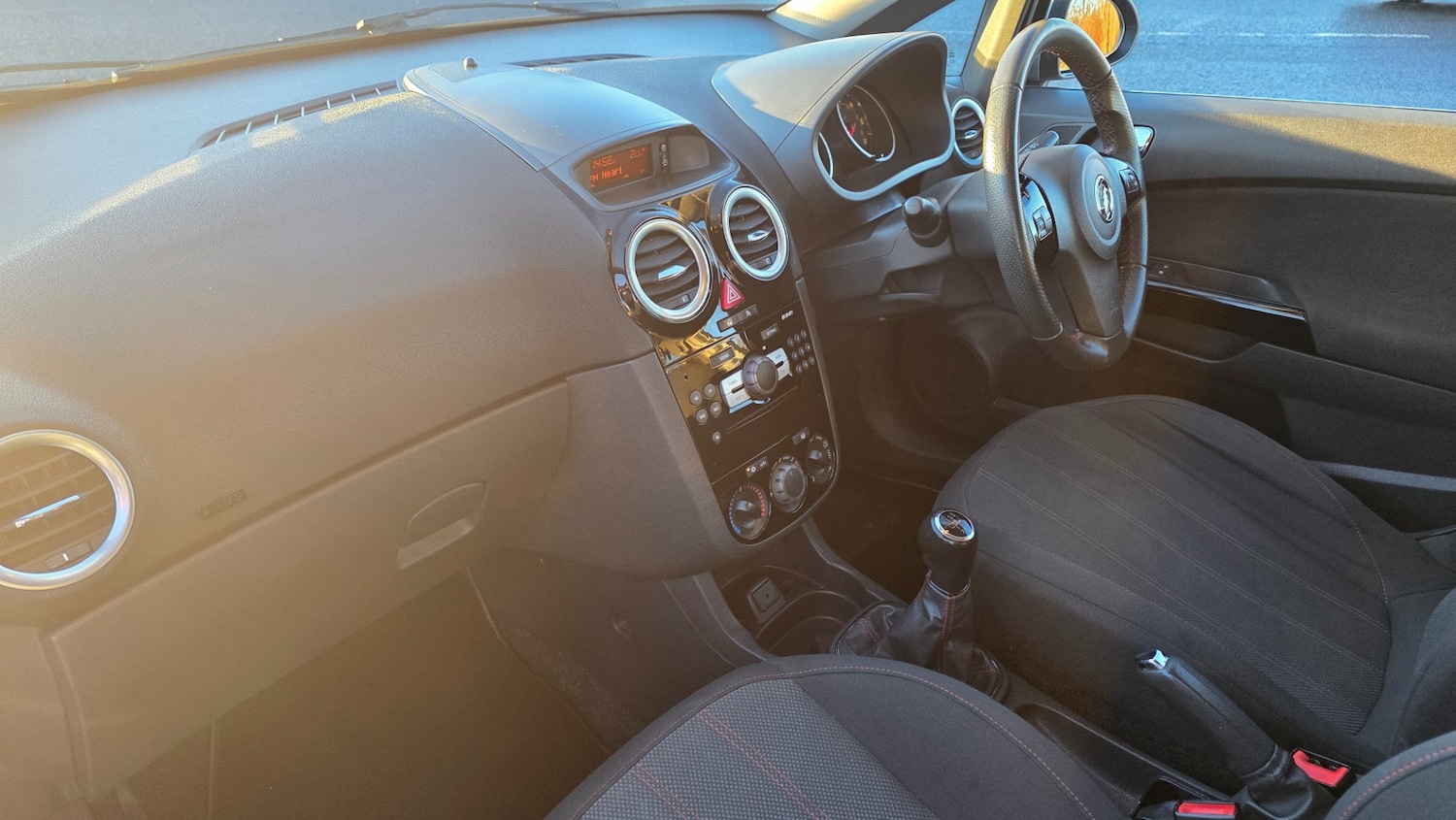 Used Vauxhall Corsa 2014 for sale - 77206779: Photo 10