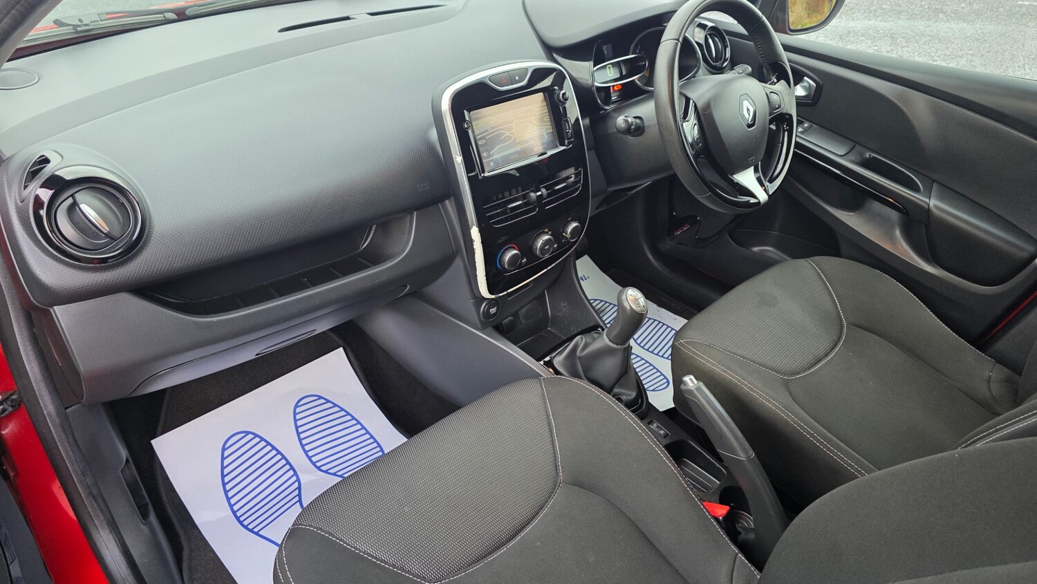 Used Renault Clio 2016 for sale - 77943616: Photo 10