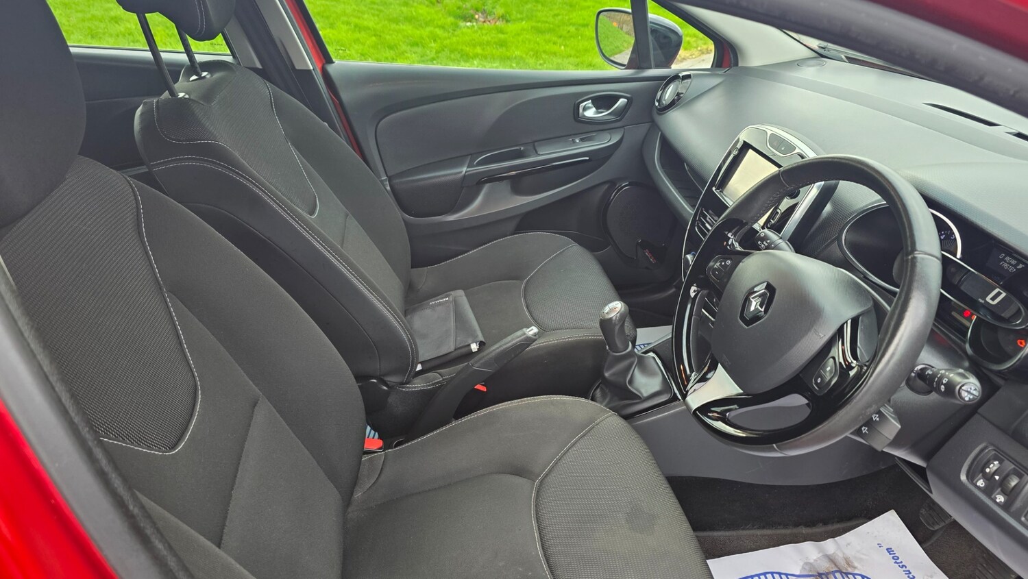 Used Renault Clio 2016 for sale - 77943616: Photo 9