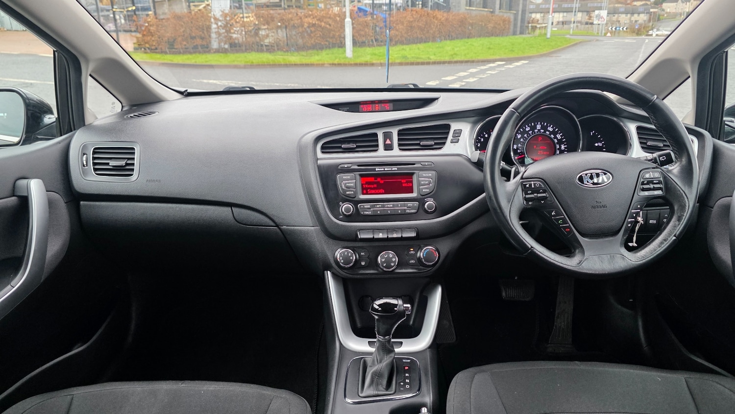 Used Kia Ceed 2013 for sale - 77260944: Photo 11