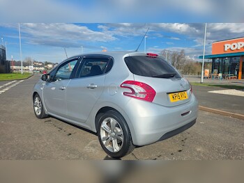 Used Peugeot 208 2015 for sale - 78268497: Photo