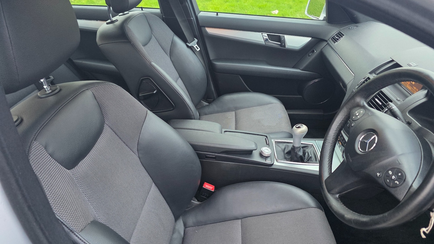 Used Mercedes-Benz C Class 2010 for sale - 77389661: Photo 10