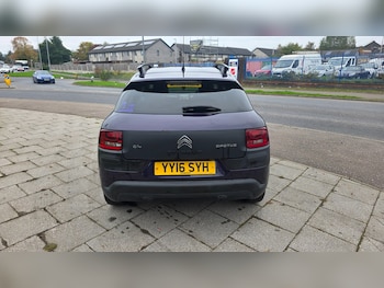 Used Citroen C4 Cactus 2016 for sale - 76525695: Photo