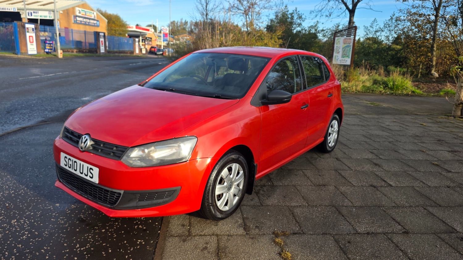 Used Volkswagen Polo 2010 for sale - 76392536: Photo 1