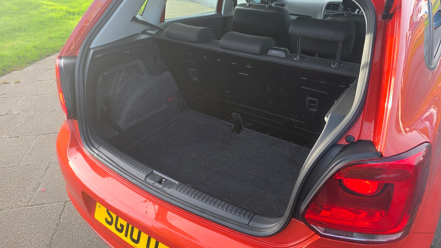 Used Volkswagen Polo 2010 for sale - 76392536: Photo 13