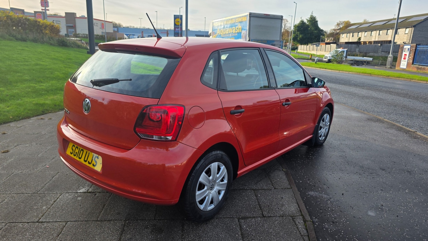 Used Volkswagen Polo 2010 for sale - 76392536: Photo 4