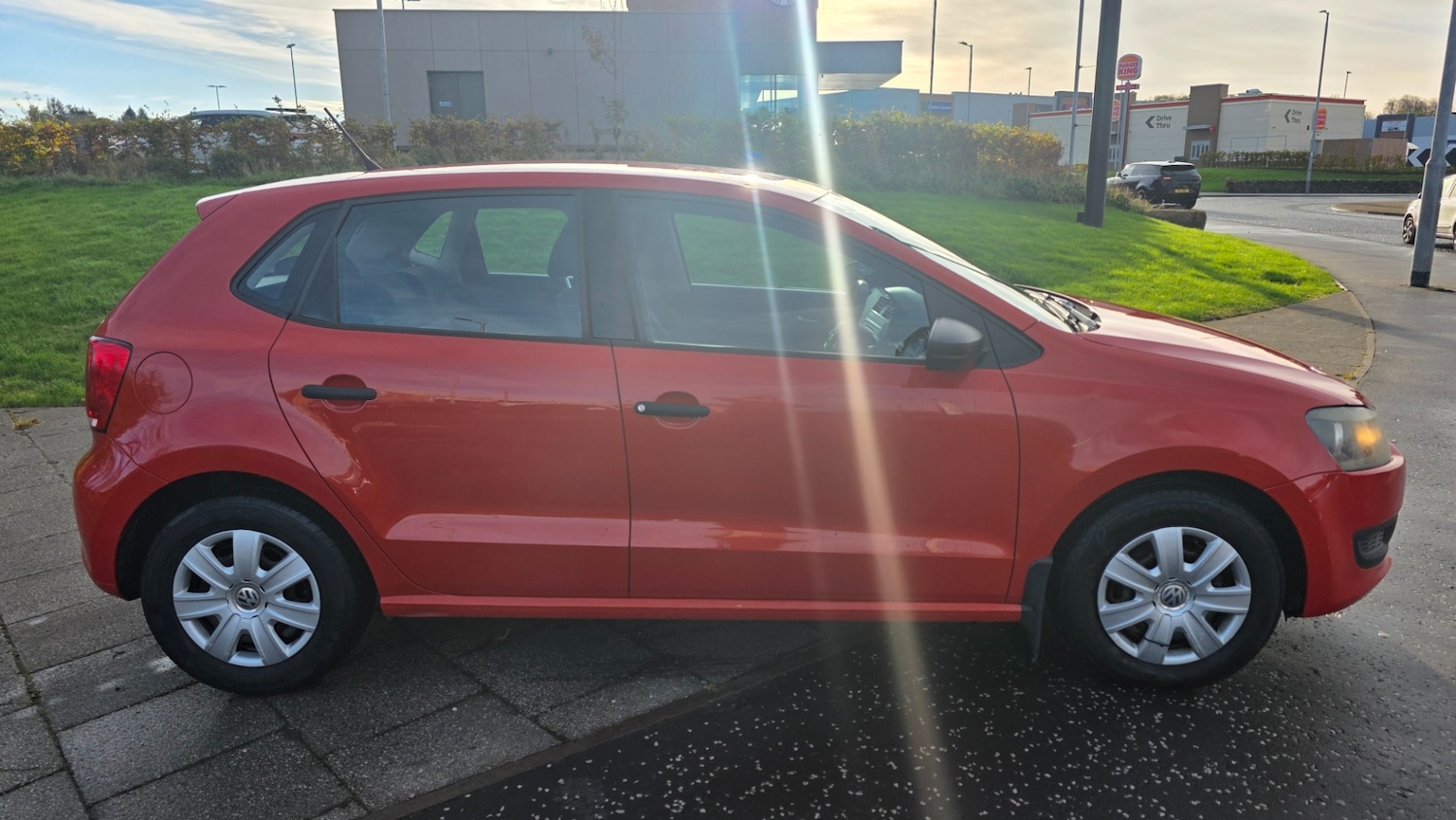 Used Volkswagen Polo 2010 for sale - 76392536: Photo 7