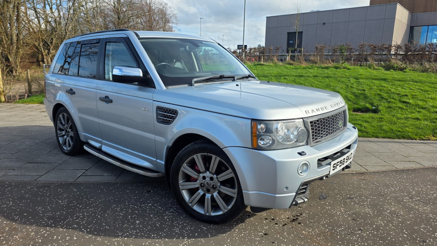 Used Land Rover Range Rover Sport 2009 for sale - 77716123: Photo 1