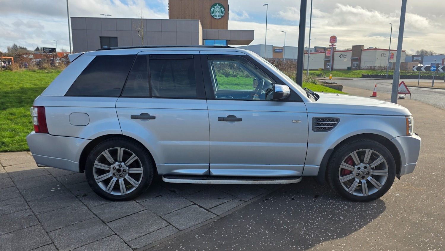 Used Land Rover Range Rover Sport 2009 for sale - 77716123: Photo 6
