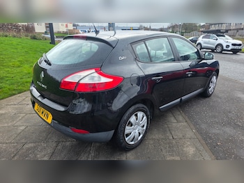 Used Renault Megane 2011 for sale - 77628723: Photo