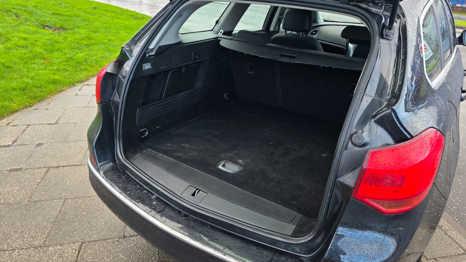 Used Vauxhall Astra 2015 for sale - 76877326: Photo 14