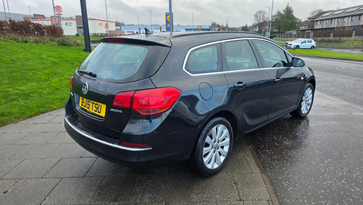 Used Vauxhall Astra 2015 for sale - 76877326: Photo 4