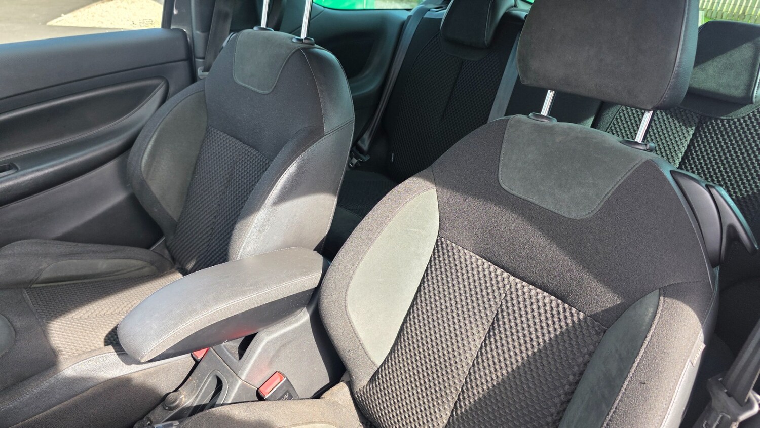 Used Citroen DS3 2014 for sale - 78207076: Photo 11