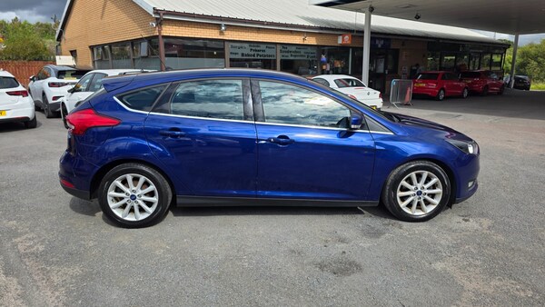 Used Ford Focus 2015 for sale - 76249253: Photo 8