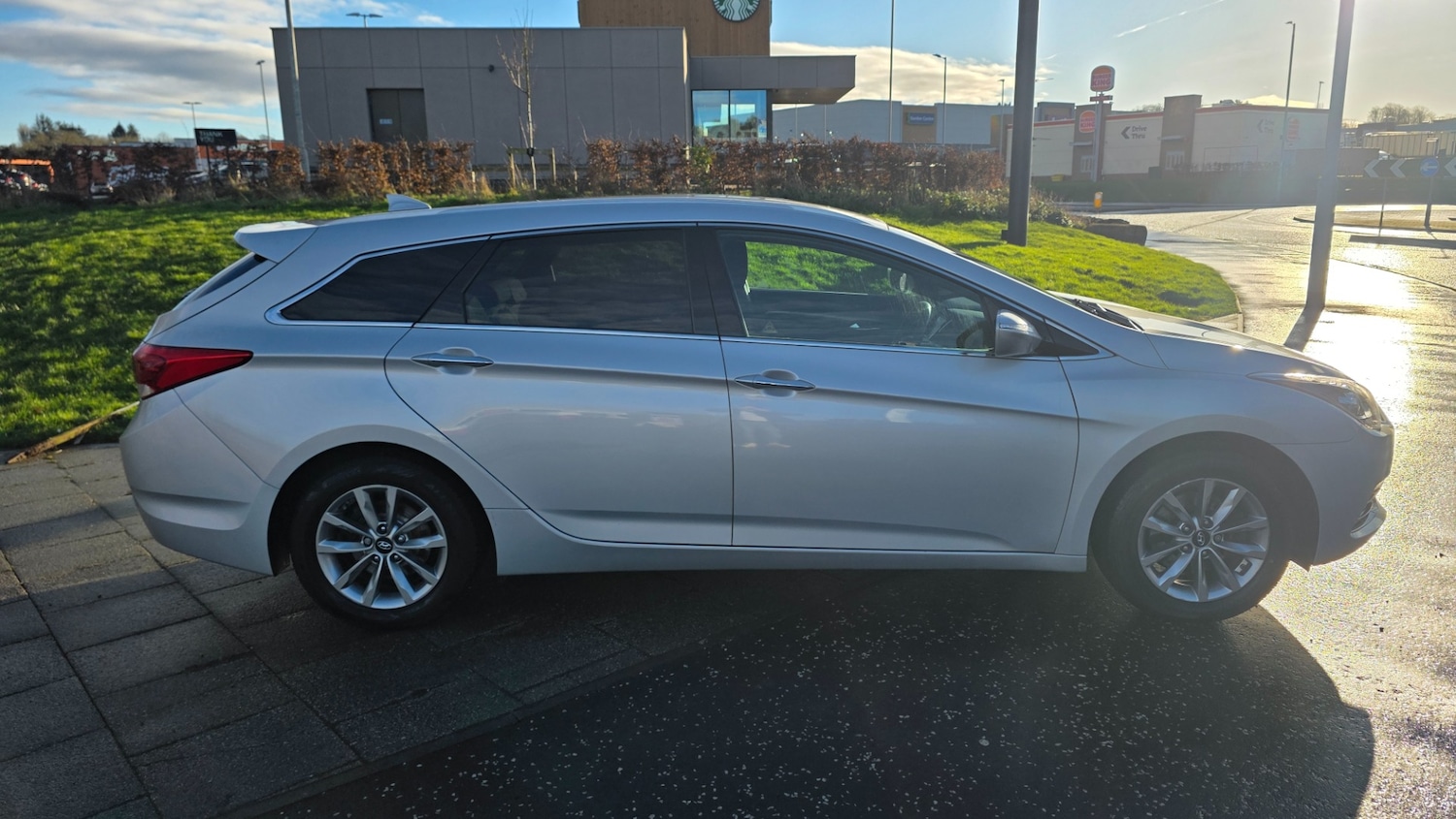 Used Hyundai i40 2017 for sale - 77661465: Photo 5