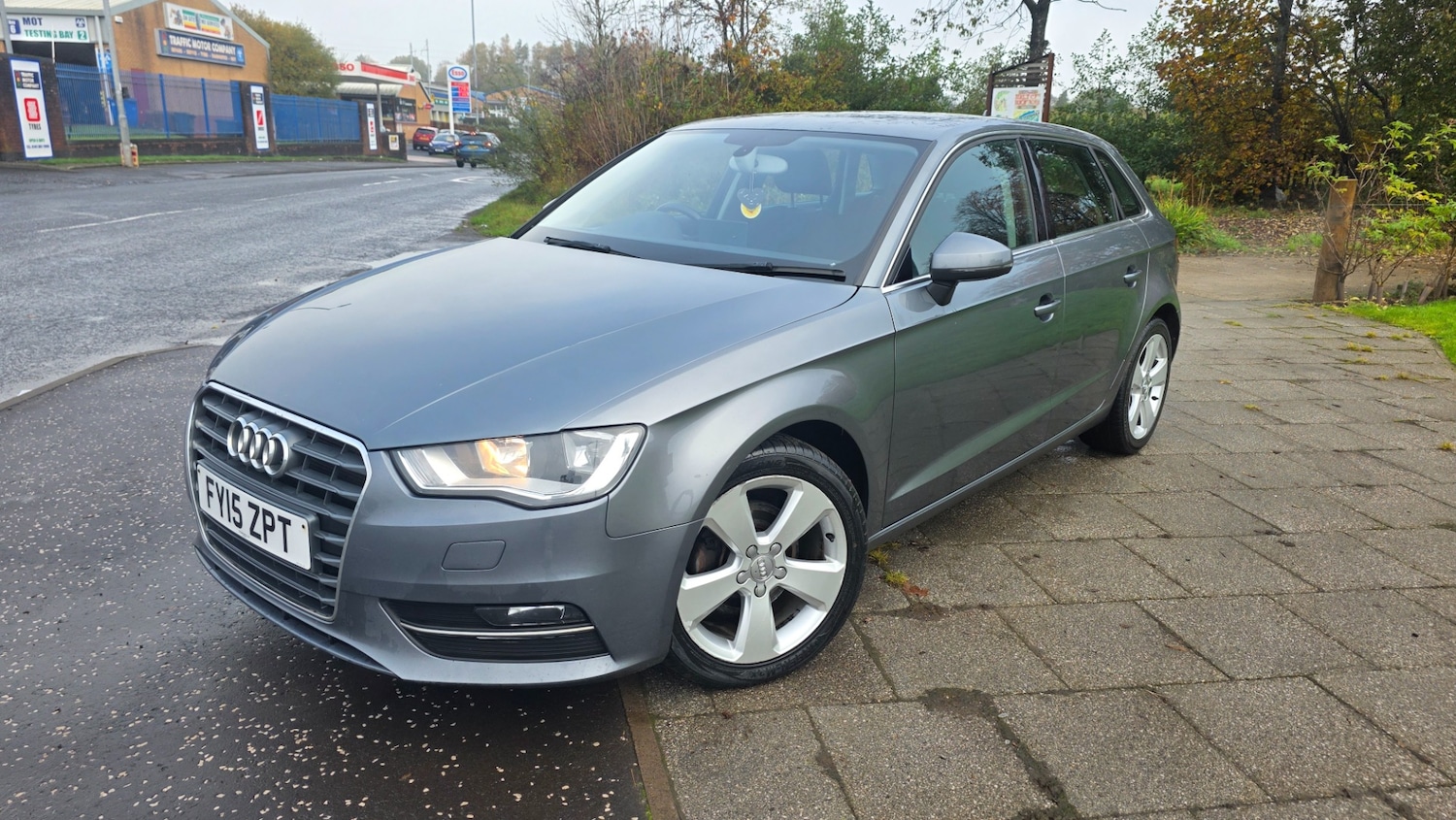 Used Audi A3 2015 for sale - 76362349: Photo 2