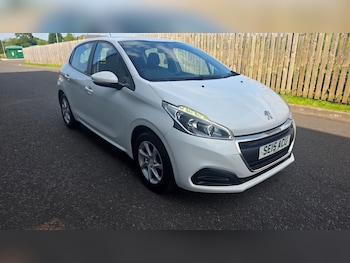 Used Peugeot 208 2015 for sale - 78736438: Photo