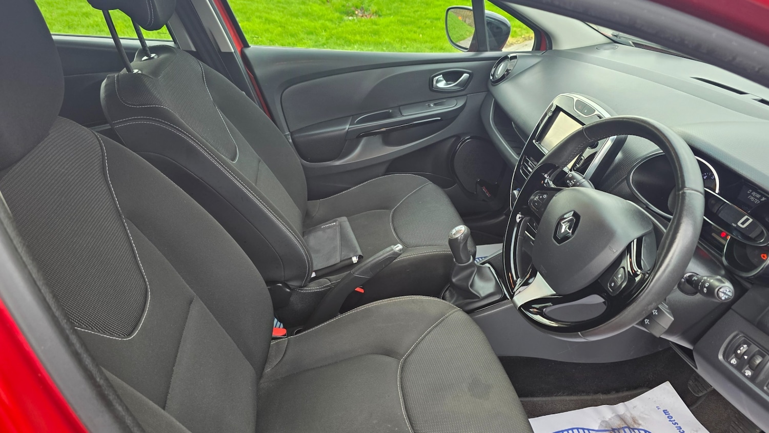 Used Renault Clio 2016 for sale - 77223352: Photo 9