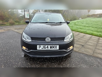Used Volkswagen Polo 2015 for sale - 76411843: Photo
