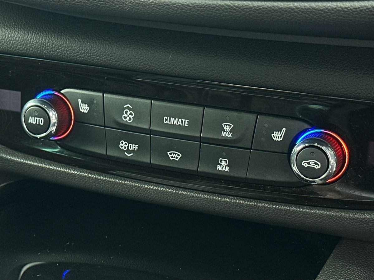 Used Vauxhall Insignia 2021 for sale - 76019427: Photo 25