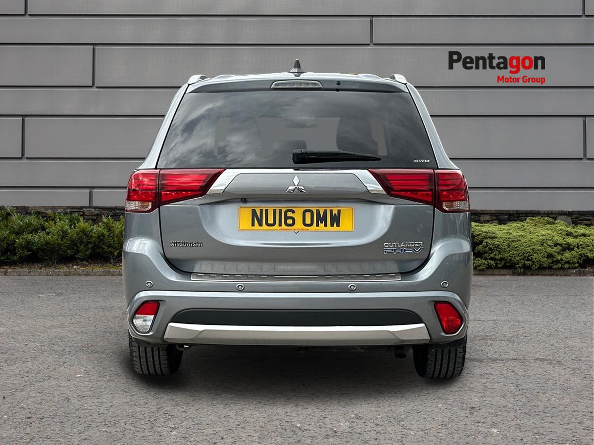 Used Mitsubishi Outlander 2016 for sale - 76705324: Photo 16