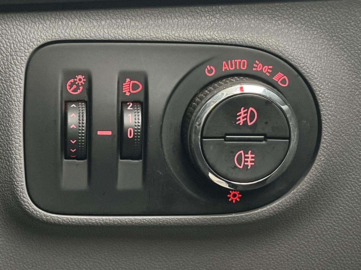 Used Vauxhall Corsa for sale - 76470815: Photo 22