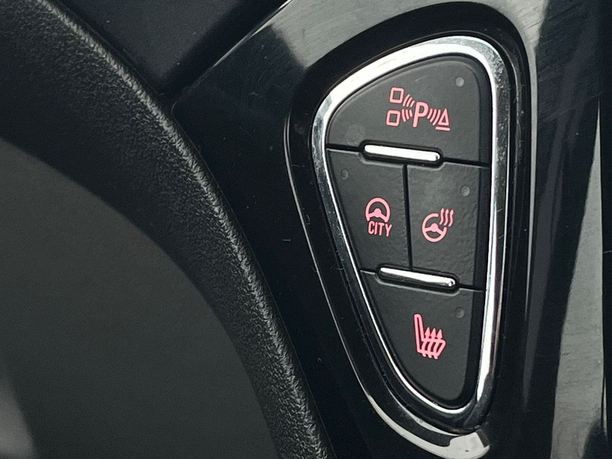 Used Vauxhall Corsa for sale - 76470815: Photo 24