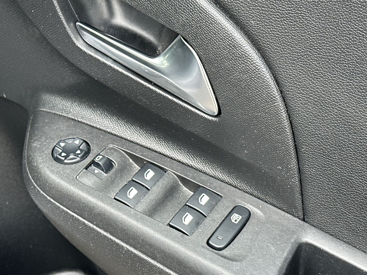 Used Vauxhall Corsa 2021 for sale - 76113105: Photo 18