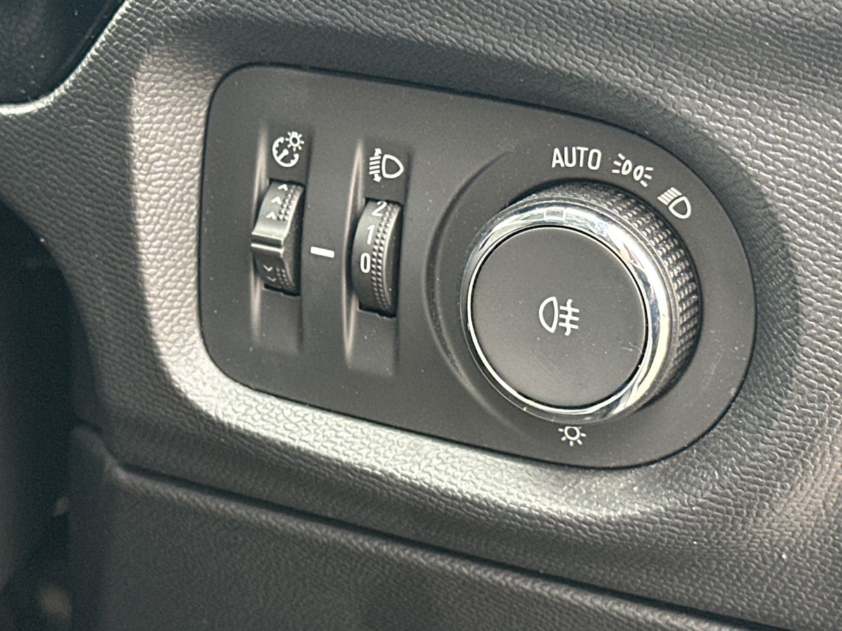 Used Vauxhall Corsa 2021 for sale - 76113105: Photo 21