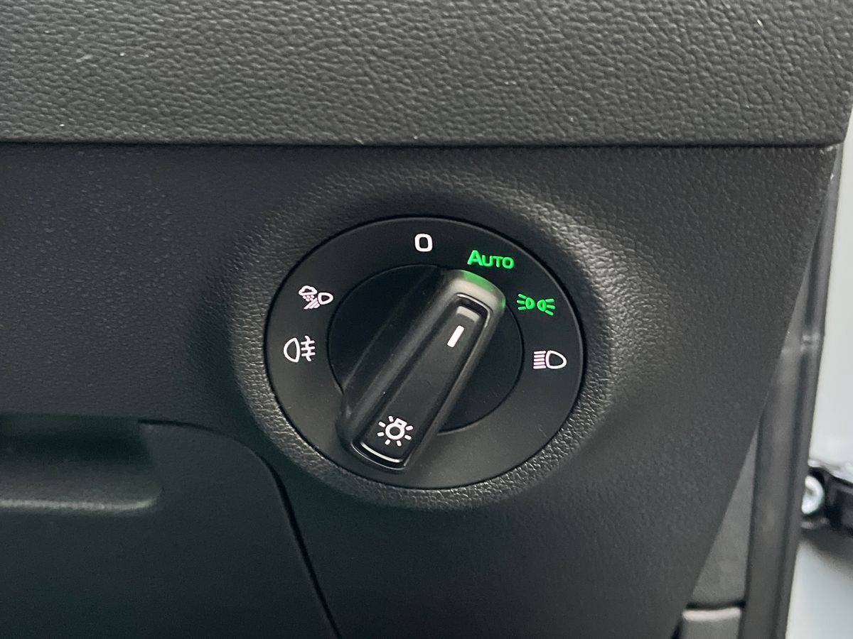 Used Skoda Karoq 2024 for sale - 76682204: Photo 26