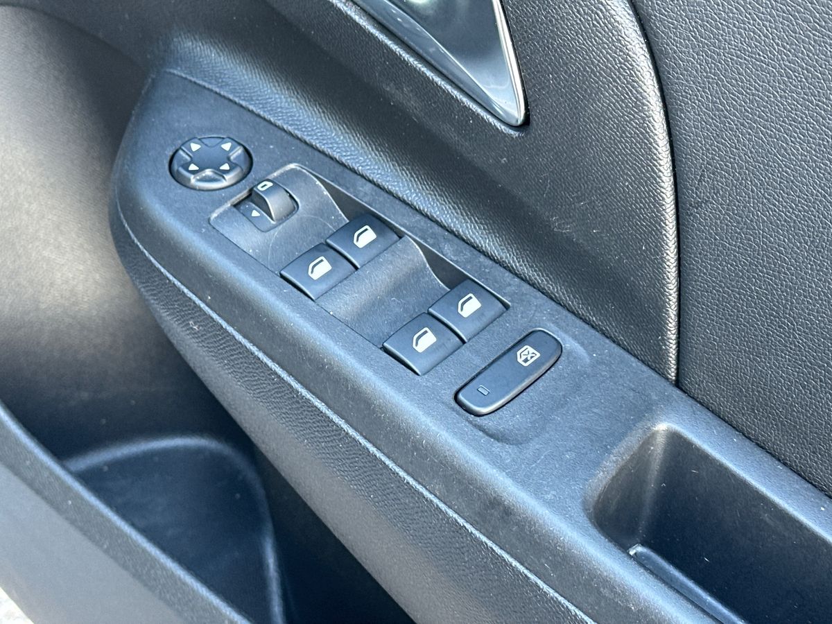Used Vauxhall Corsa 2021 for sale - 76034413: Photo 18