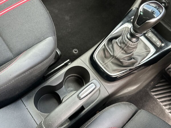 Used Vauxhall Crossland 2023 for sale - 75517079: Photo 25