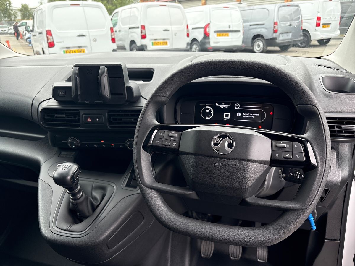 Used Vauxhall Combo 2025 for sale - 76163941: Photo 21