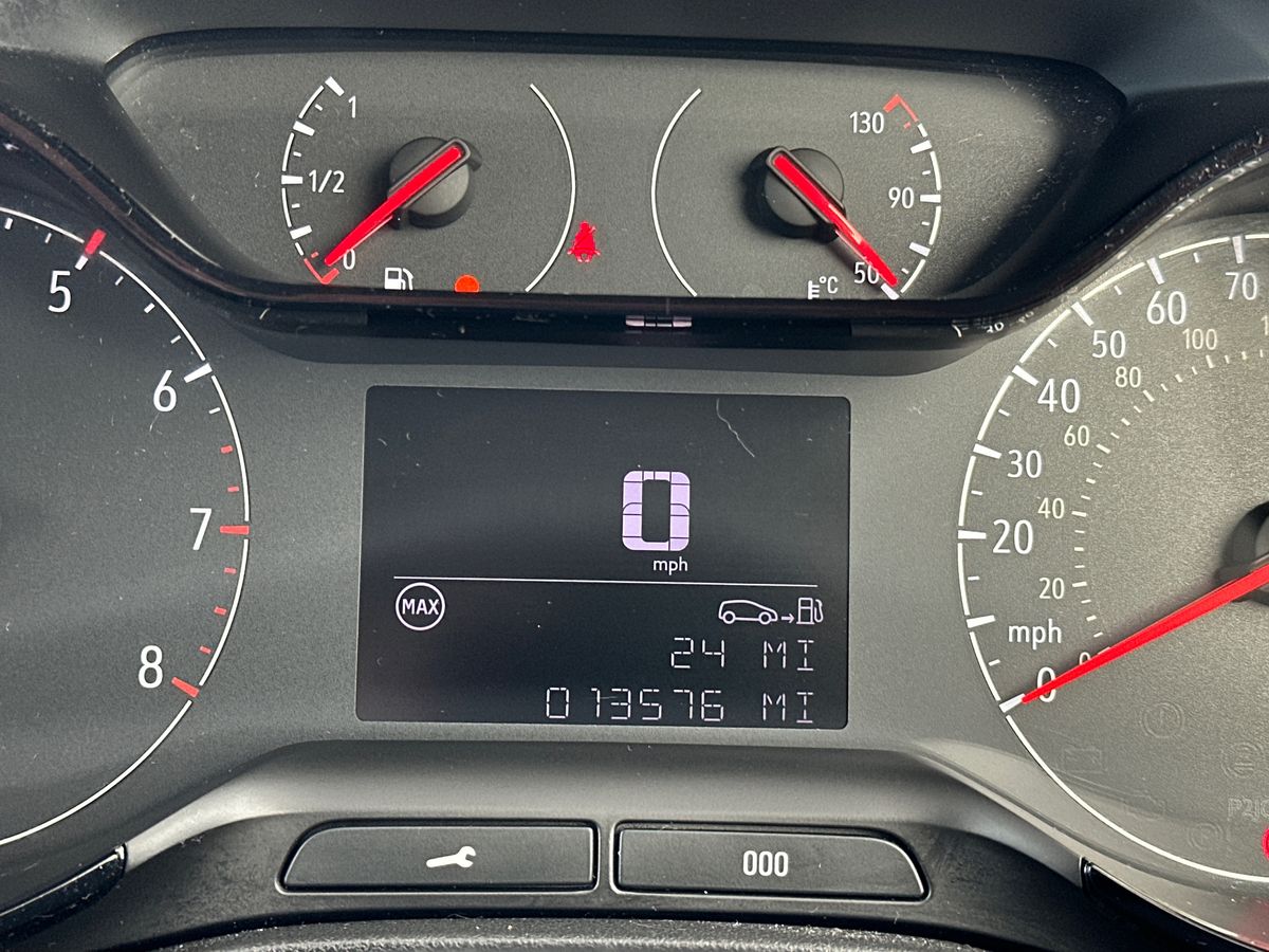 Used Vauxhall Crossland 2022 for sale - 76119972: Photo 18