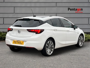 Used Vauxhall Astra undefined for sale - 76470799: Photo