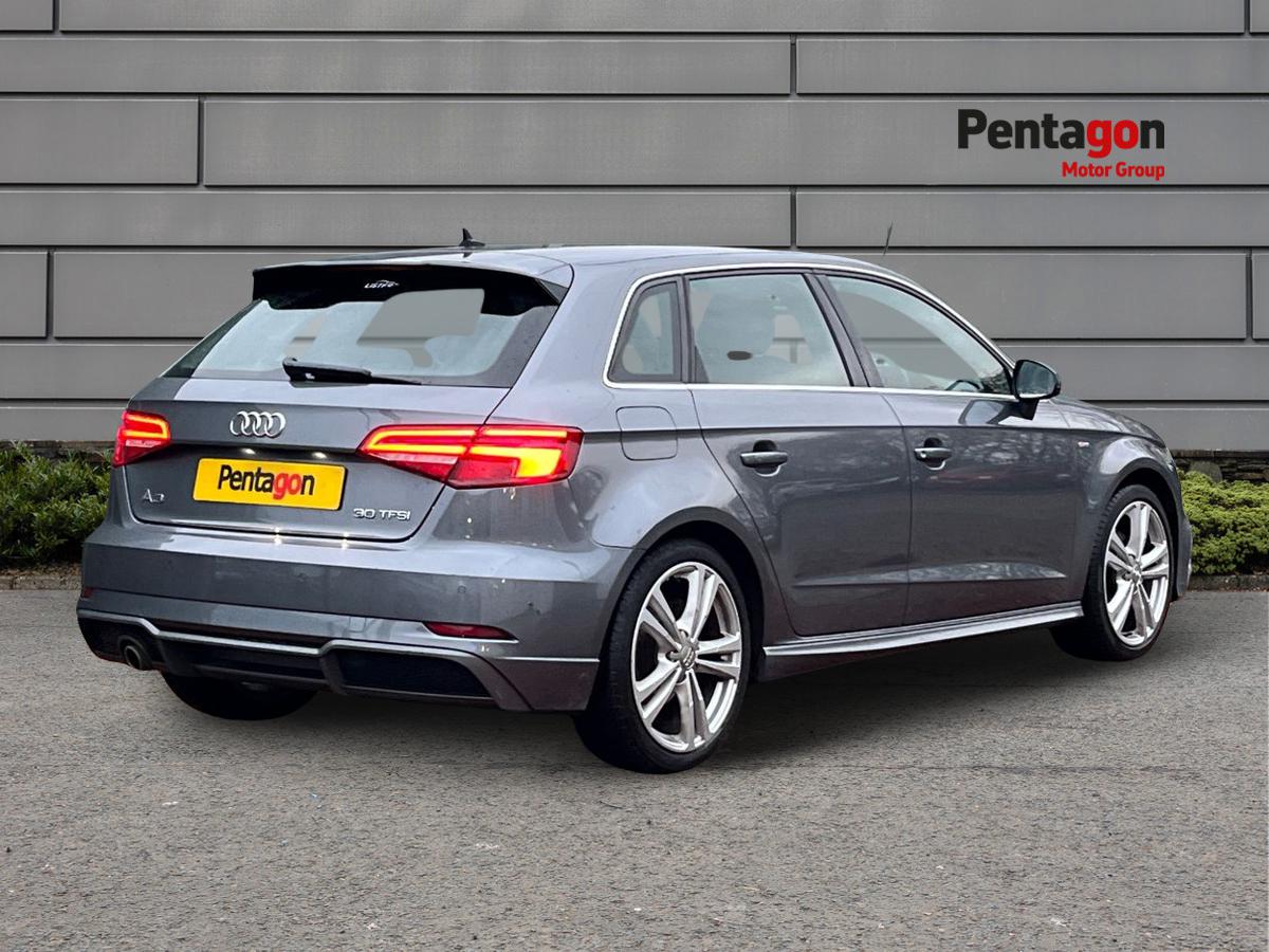 Used Audi A3 2018 for sale - 76875937: Photo 4