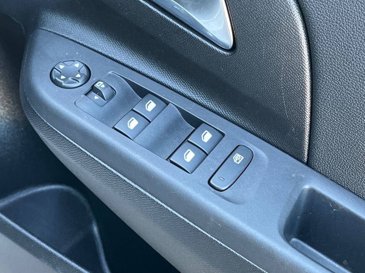 Used Vauxhall Corsa 2025 for sale - 76627709: Photo 18