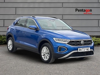 Used Volkswagen T-Roc 2023 for sale - 75632053: Photo
