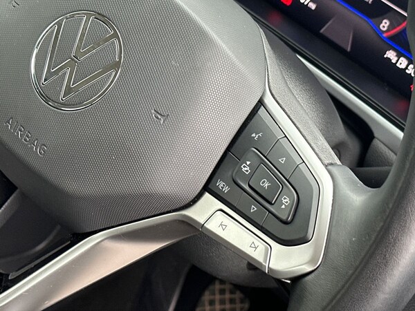 Used Volkswagen T-Roc 2023 for sale - 75632053: Photo 20